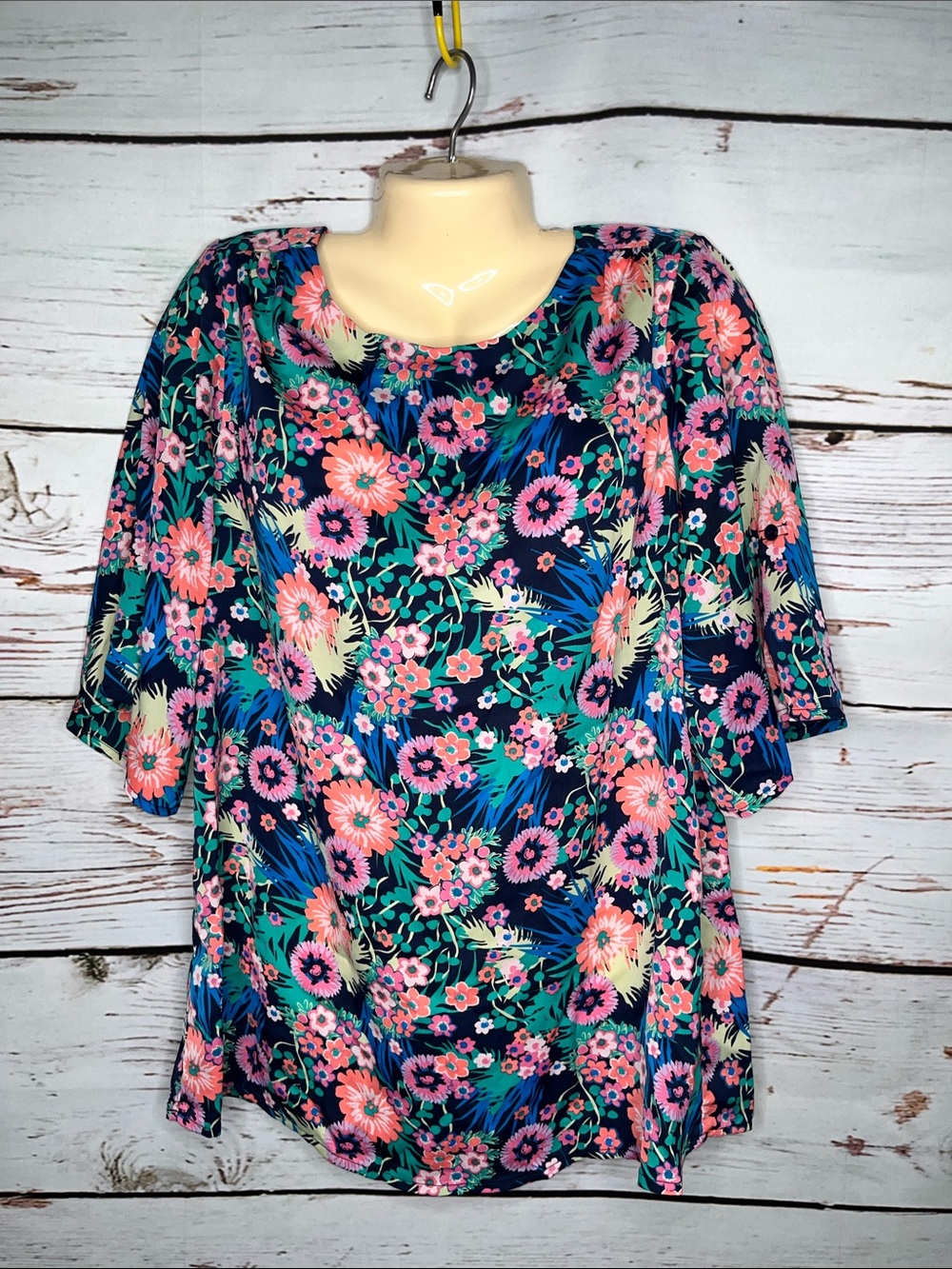 Pip & Vine by Rosie Pope M Navy Blue - Floral Print Roll-Tab Sleeve Blouse Top
